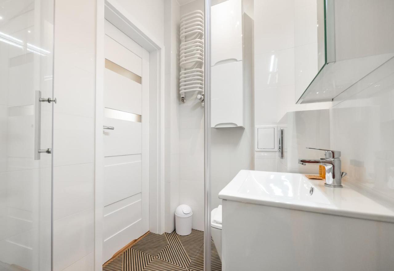 Ochota Sunny Apartment Warsaw Luaran gambar