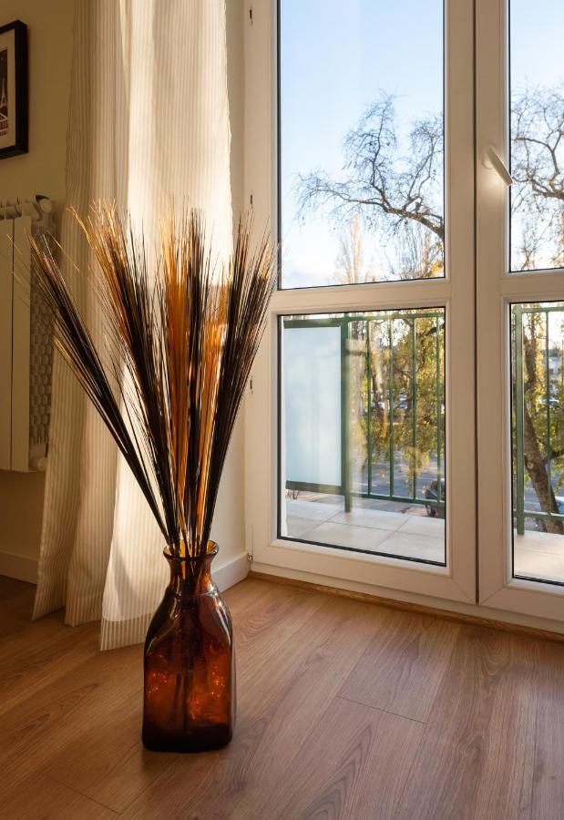 Ochota Sunny Apartment Warsaw Luaran gambar